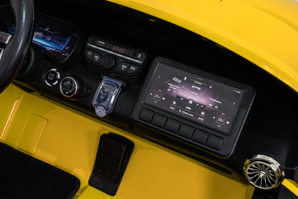 Vehicle Mercedes Benz GT63 AMG Yellow