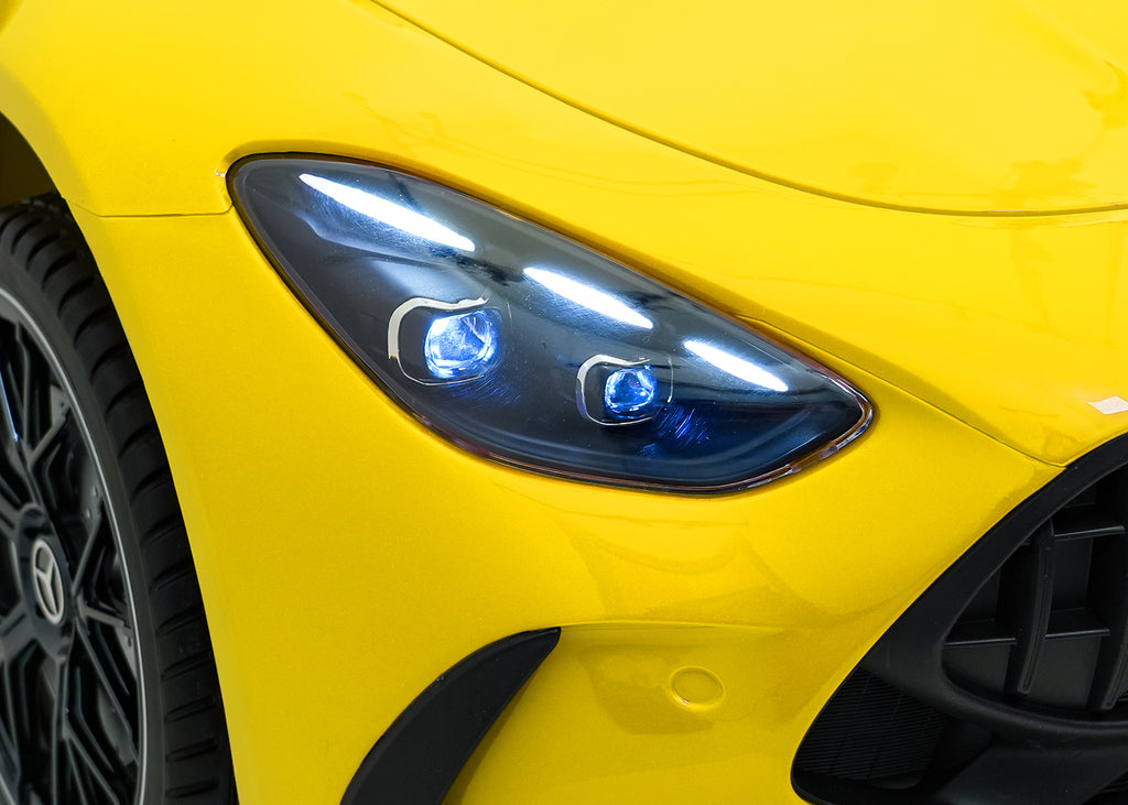 Vehicle Mercedes Benz GT63 AMG Yellow