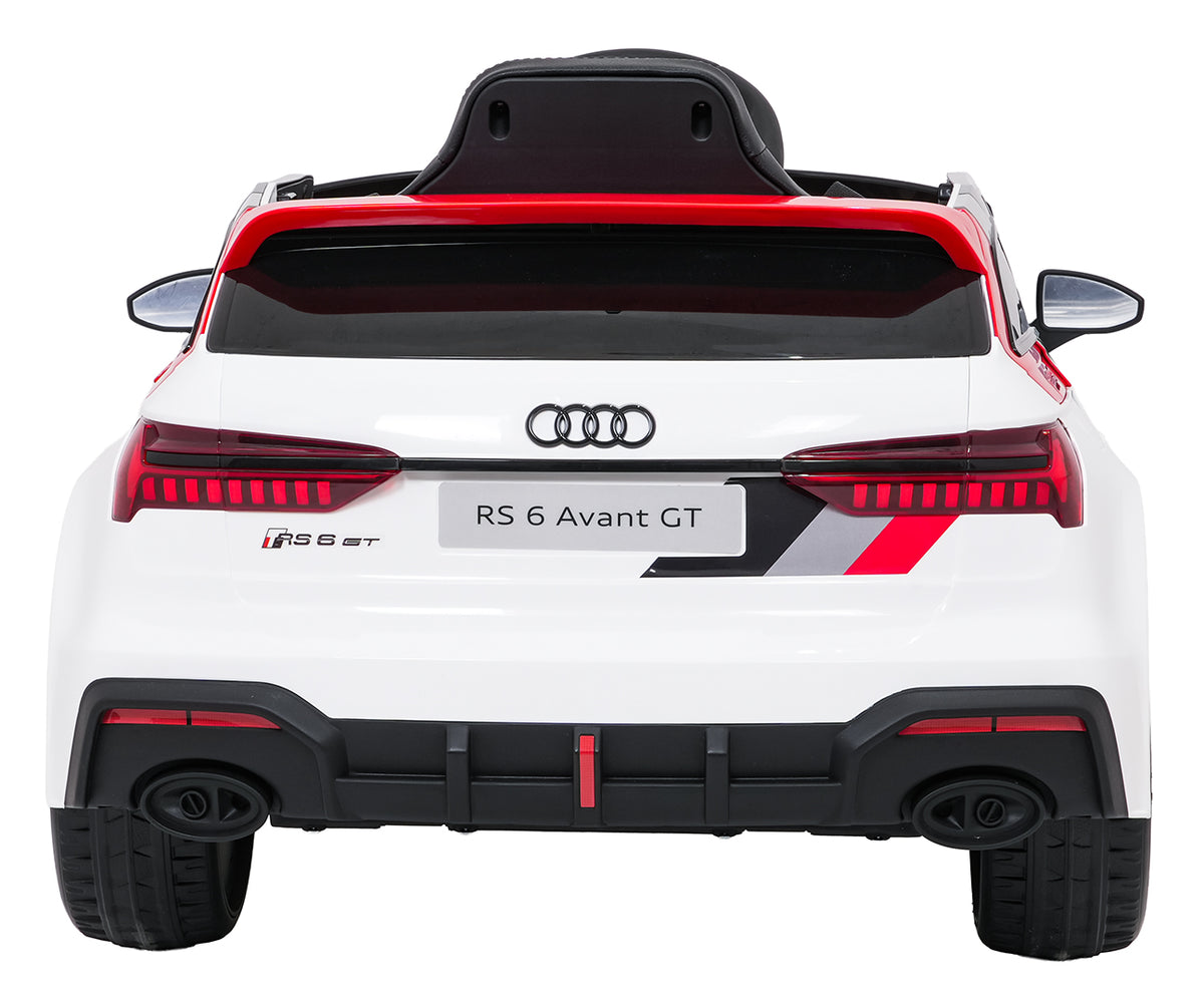 Vehicle Audi RS6 Avant GT White