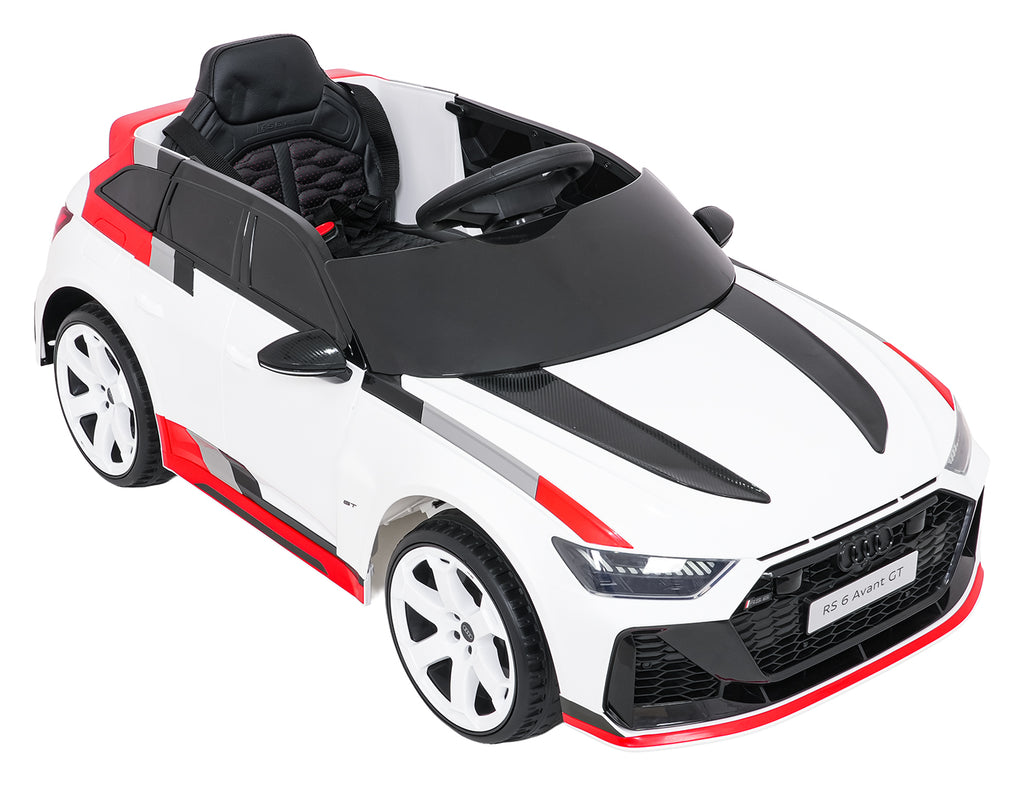 Vehicle Audi RS6 Avant GT White