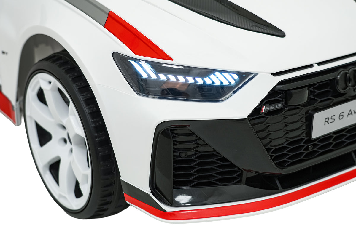 Vehicle Audi RS6 Avant GT White