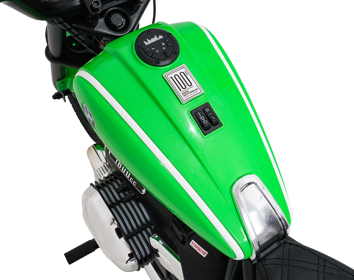 Vehicle Motor BMW R18 Green