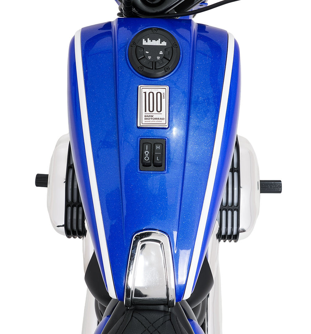 Vehicle Motor BMW R18 Blue