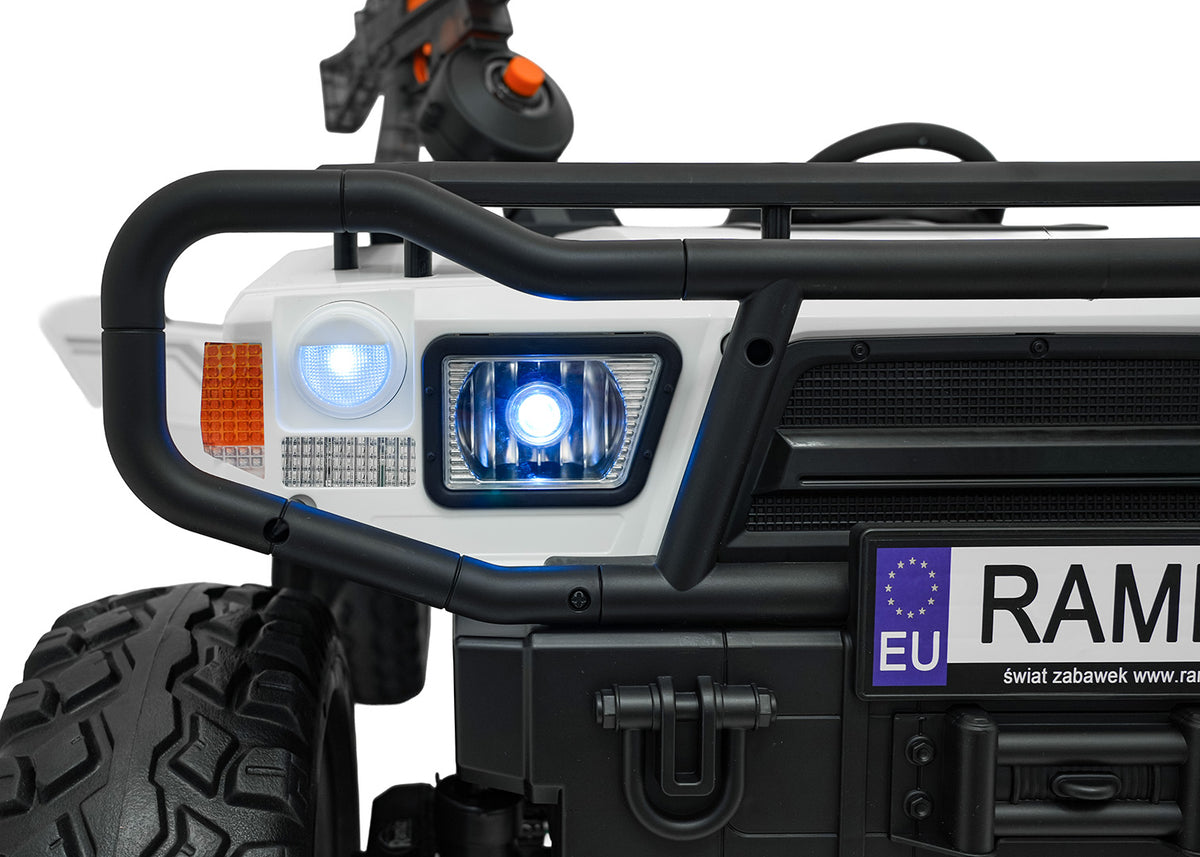 Buggy PROSPECTOR 4x4 STRONG White
