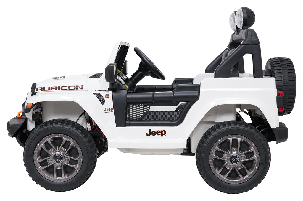 Jeep Wrangler Rubicon LIFT White Vehicle