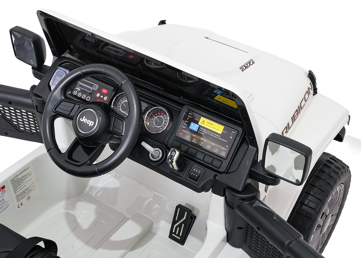 Jeep Wrangler Rubicon LIFT White Vehicle