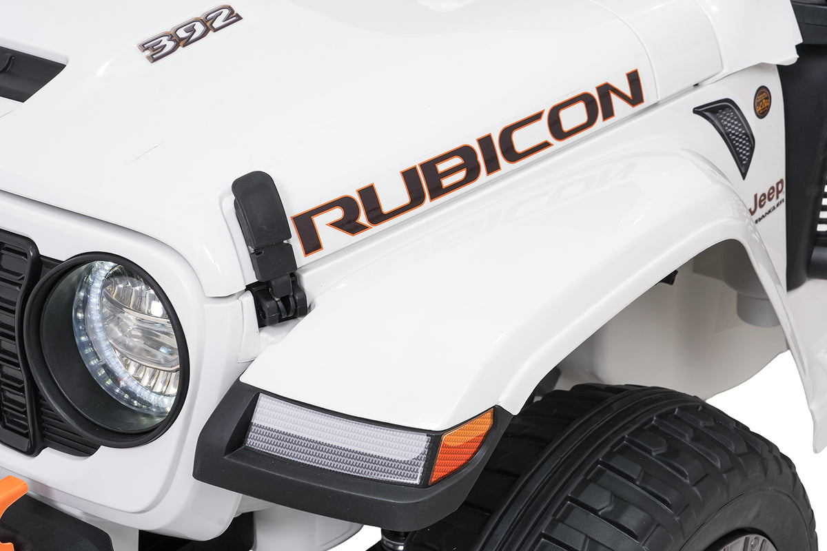 Jeep Wrangler Rubicon LIFT White Vehicle
