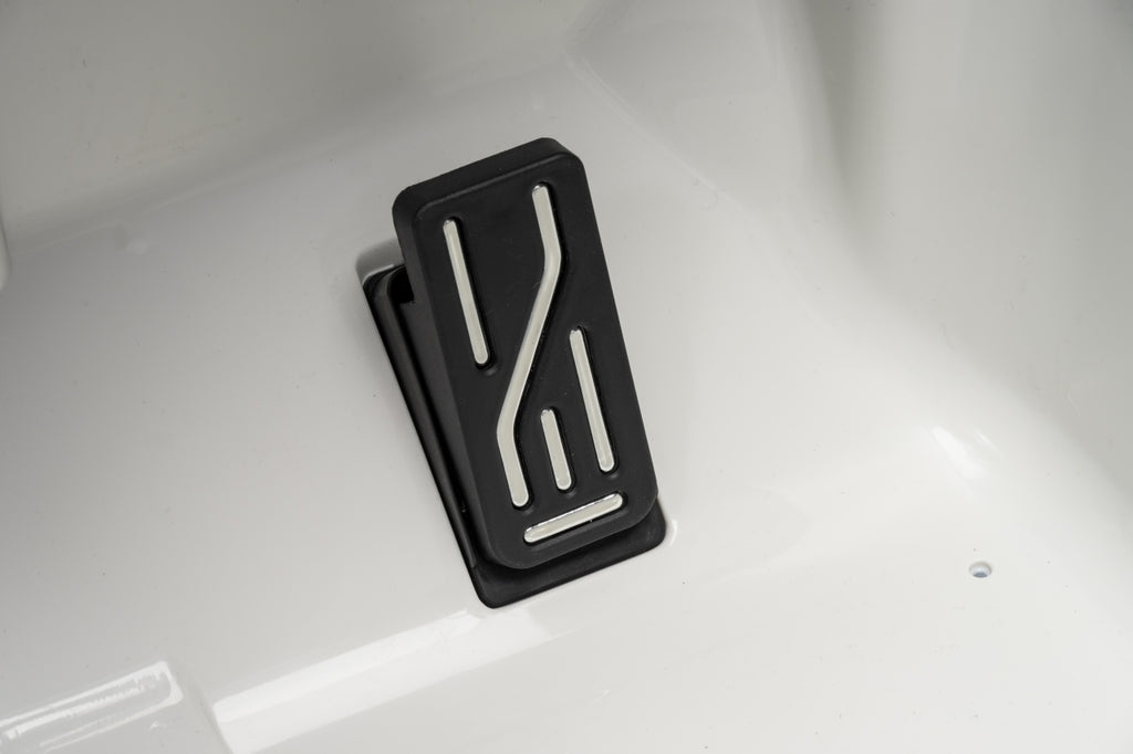 Elektrické autíčko Mercedes G63 AMG biela