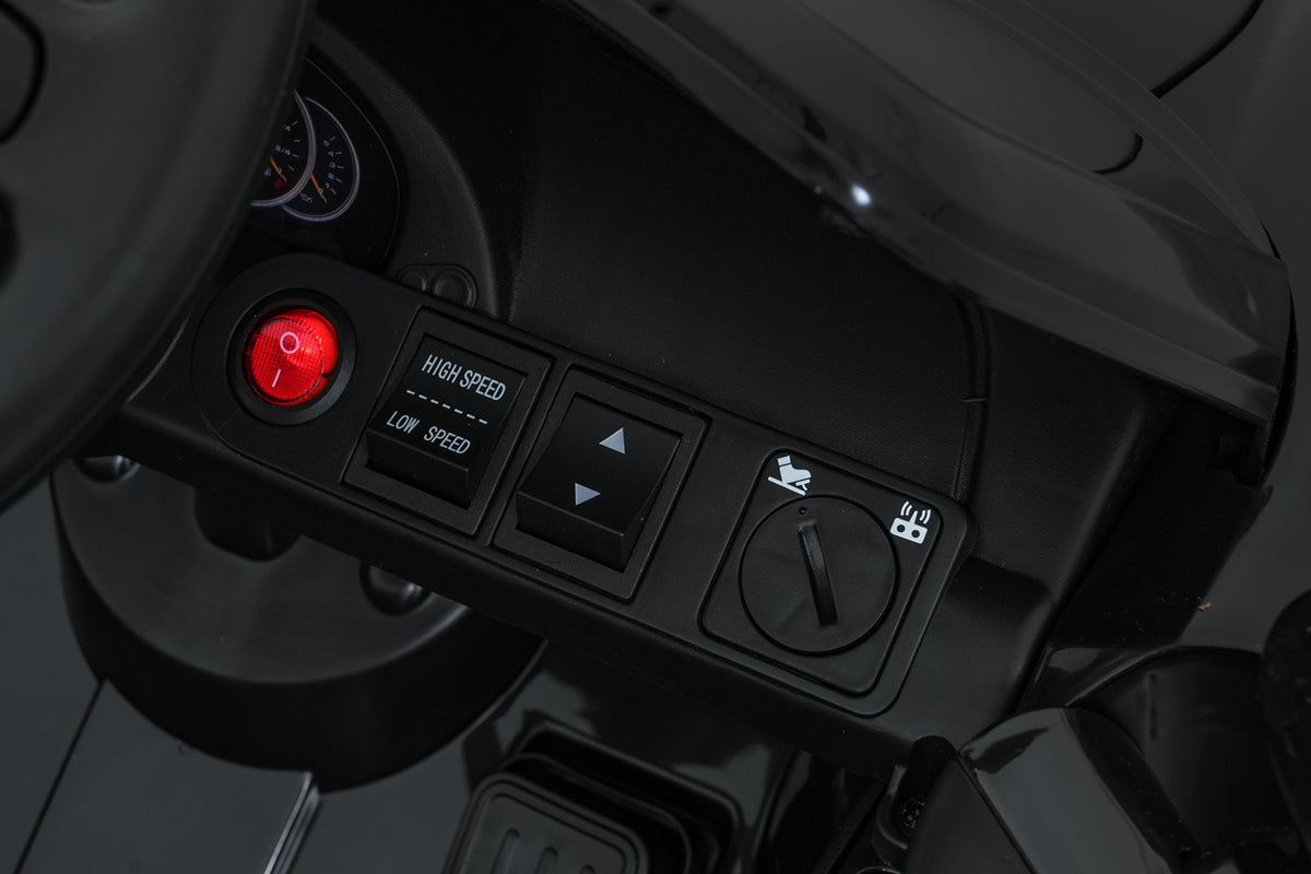 Vehicle Porsche 911 Carrera Black