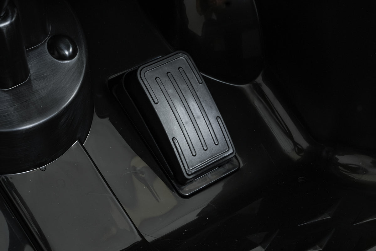 Vehicle Porsche 911 Carrera Black