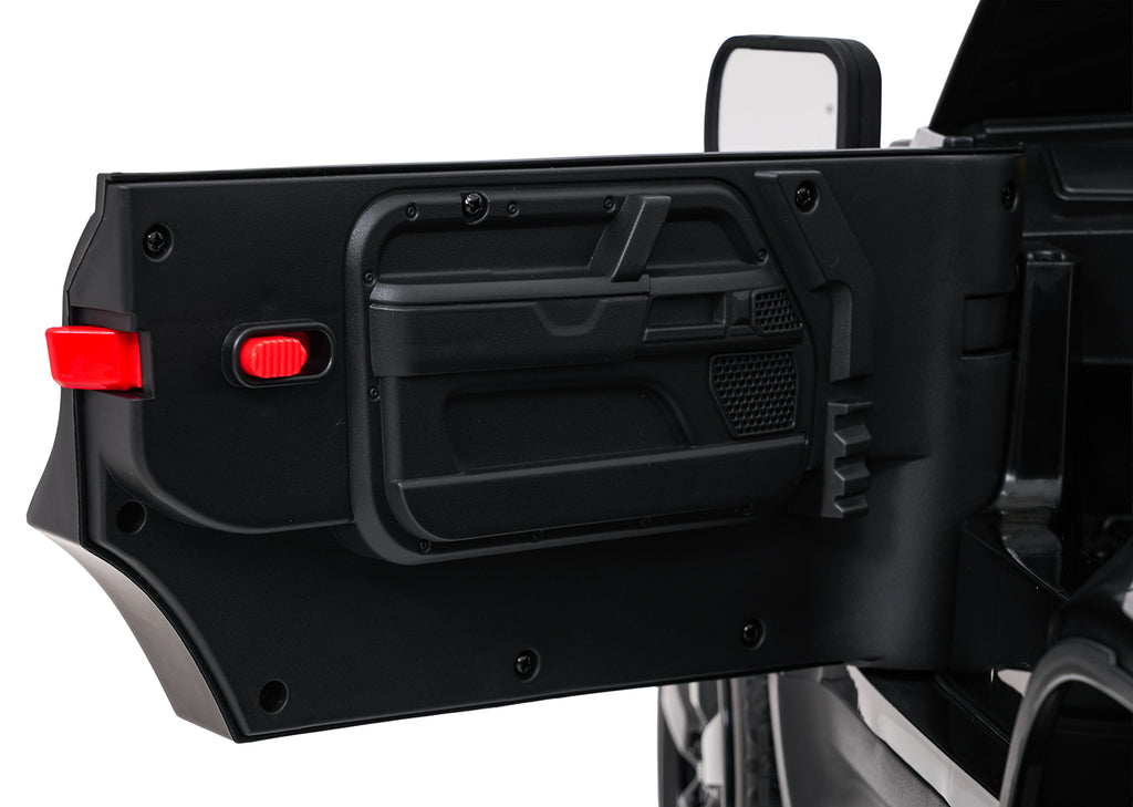 Land Rover Defender Black