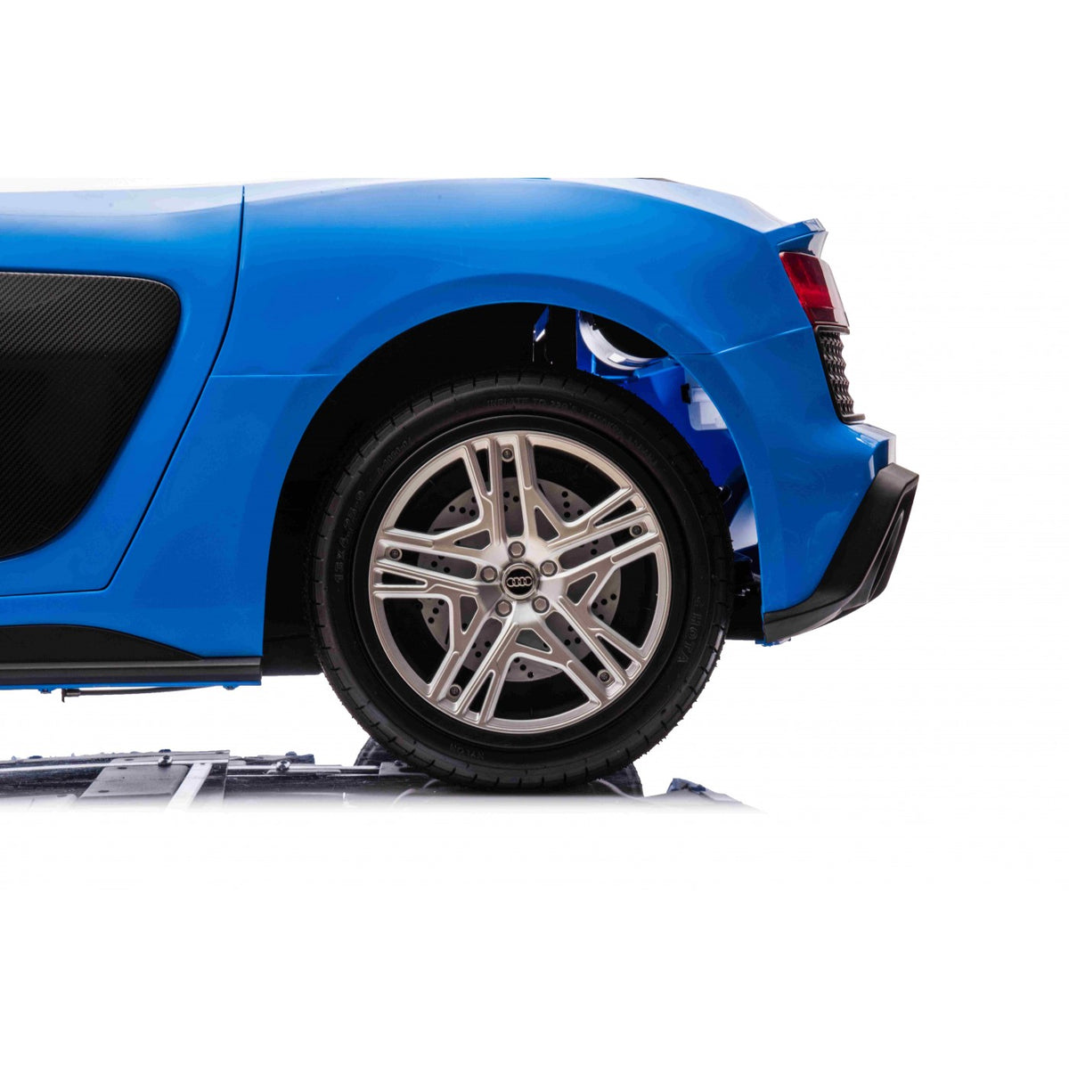 Dvojmiestne elektrické Audi R8 Spyder LIFT 24 V – modré